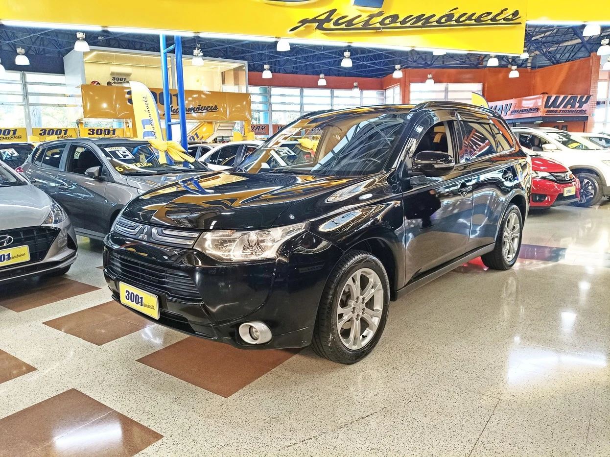 MITSUBISHI OUTLANDER