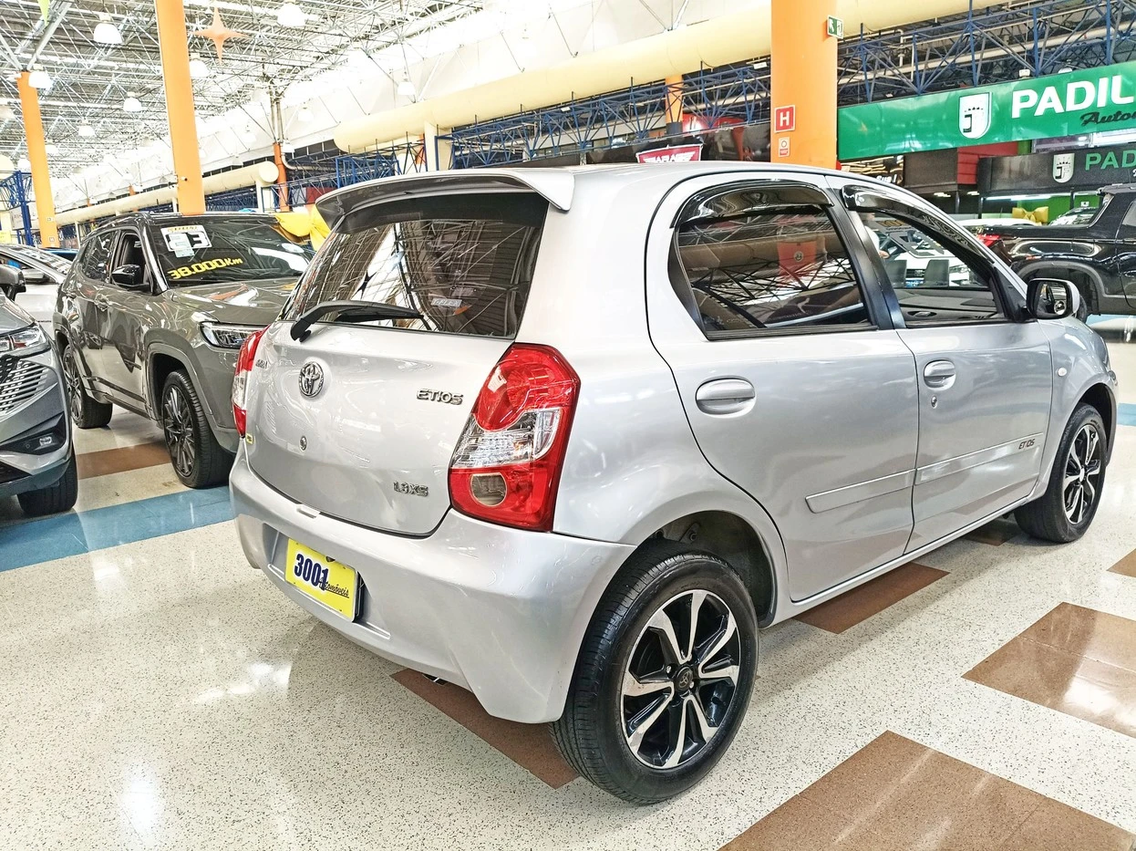 TOYOTA ETIOS