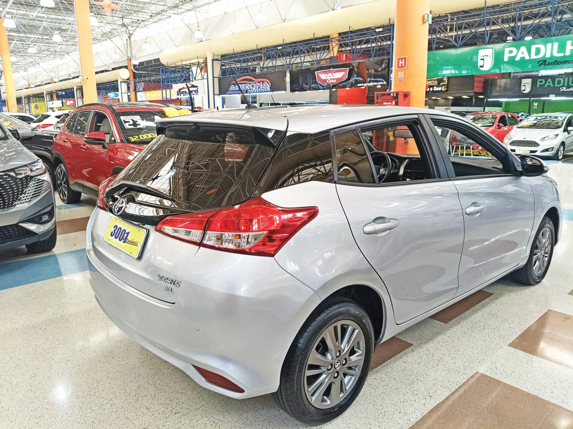 TOYOTA YARIS