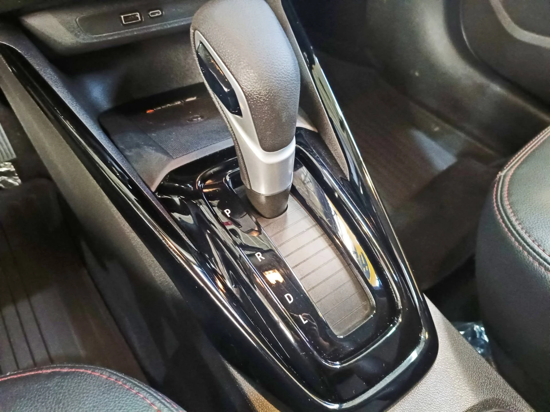 CHEVROLET MONTANA