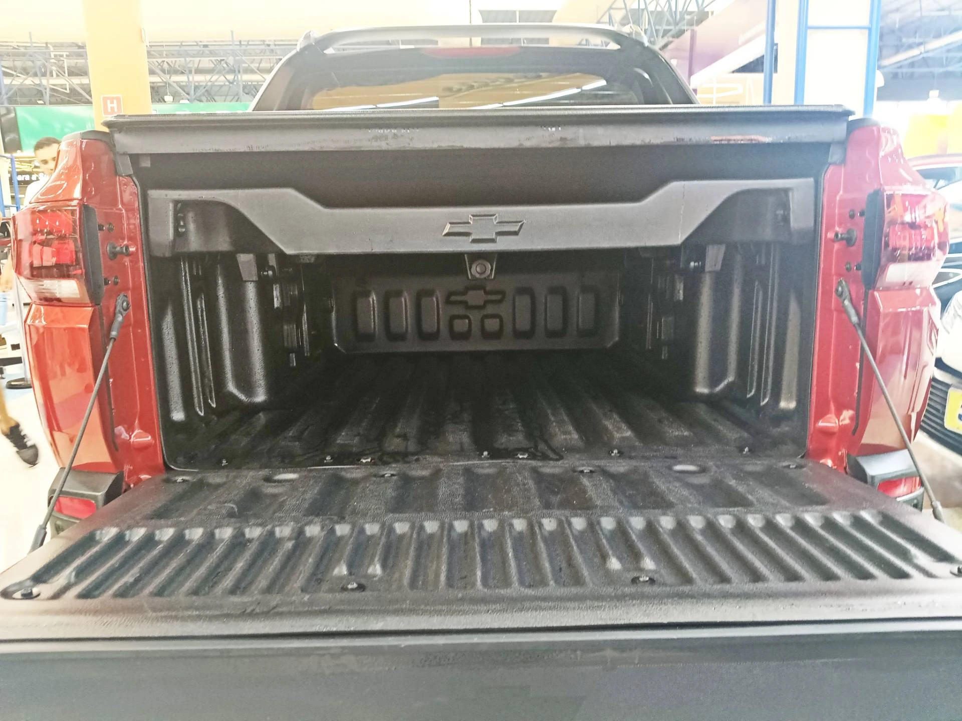 CHEVROLET MONTANA