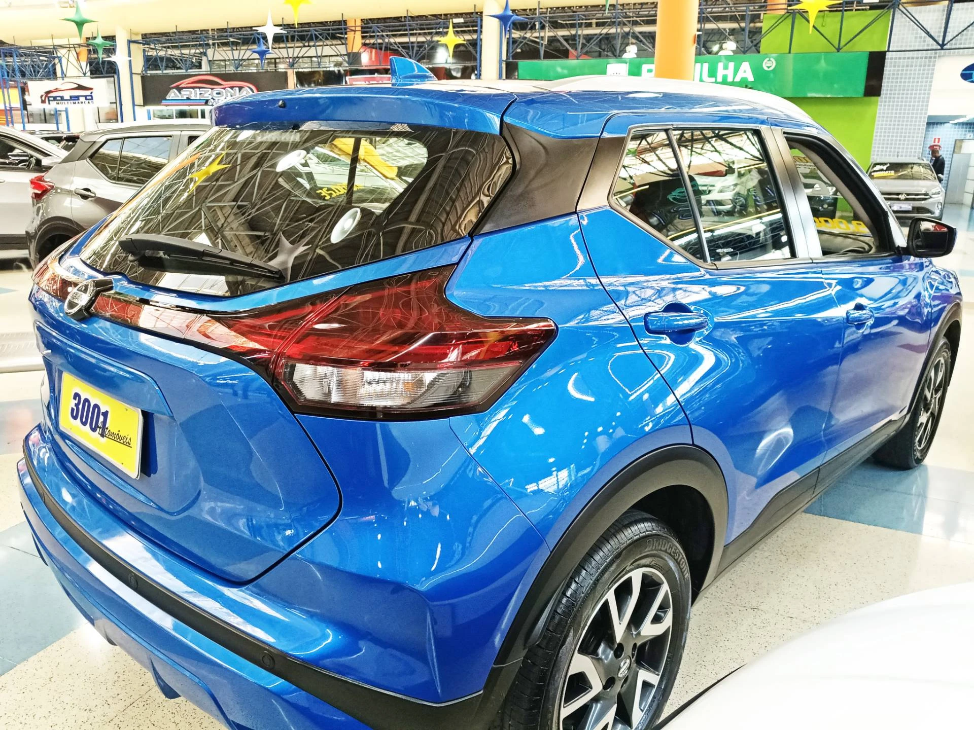 NISSAN KICKS