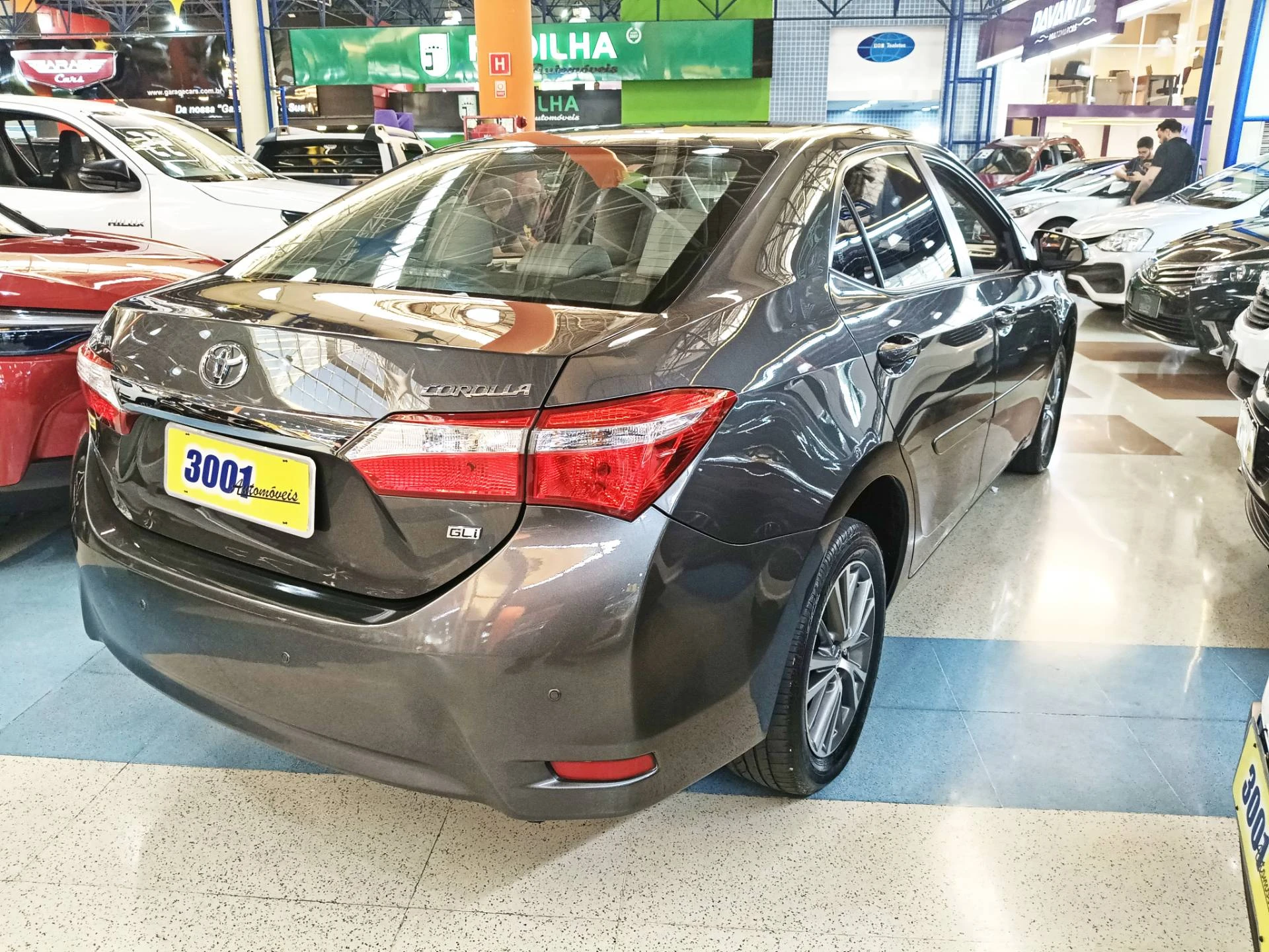 TOYOTA COROLLA