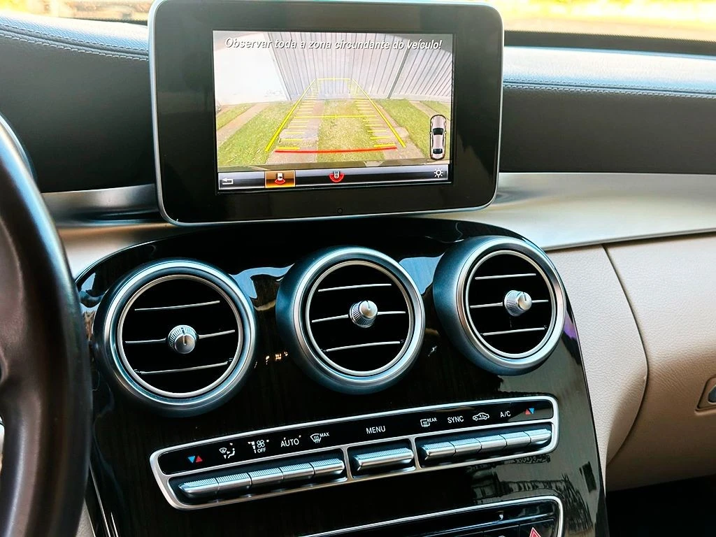 MERCEDES-BENZ C 180