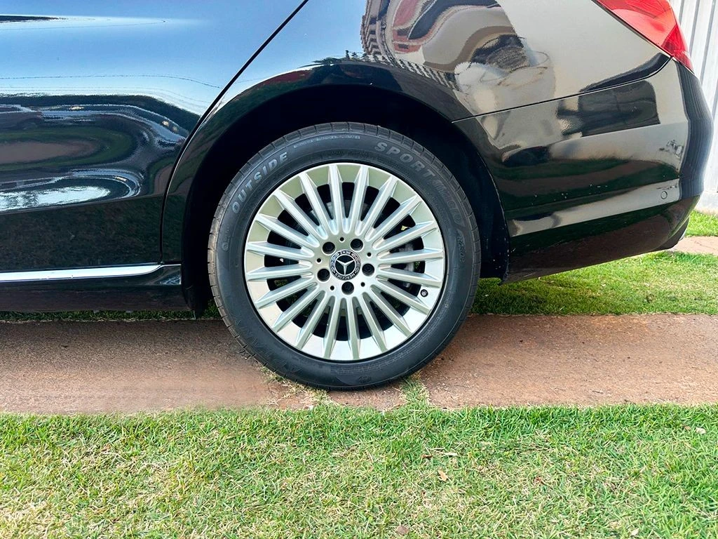 MERCEDES-BENZ C 180