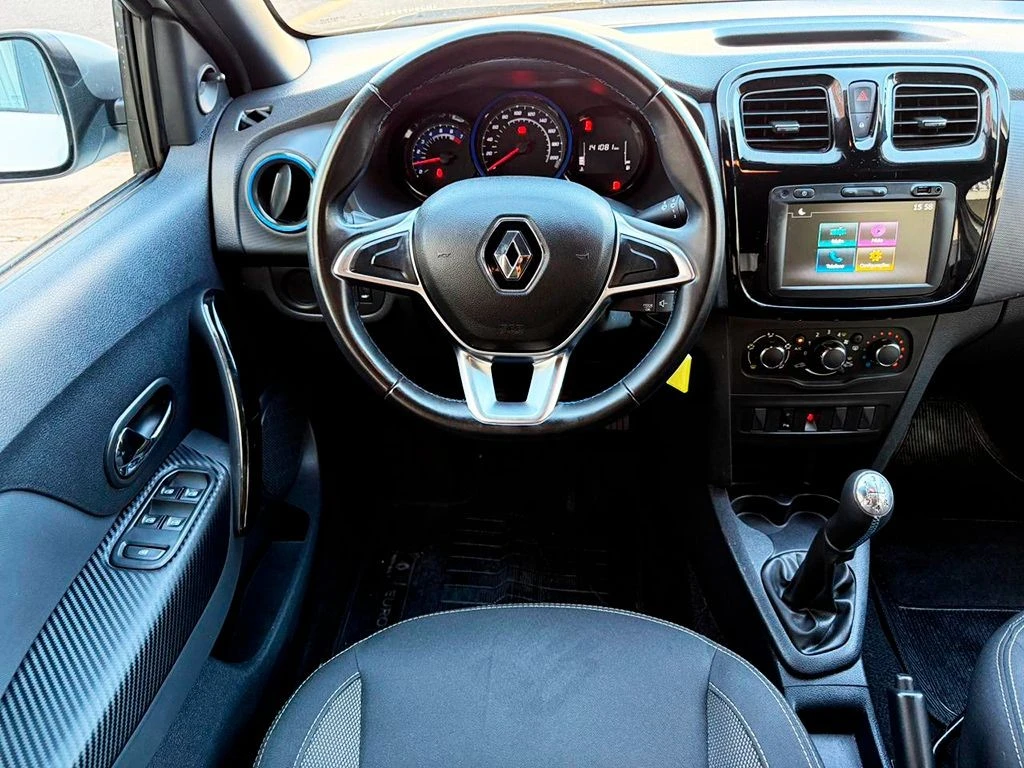 RENAULT SANDERO