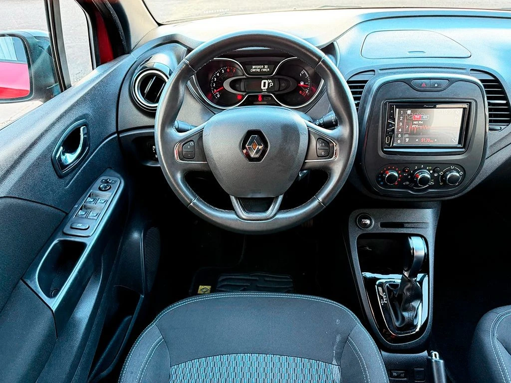 RENAULT CAPTUR