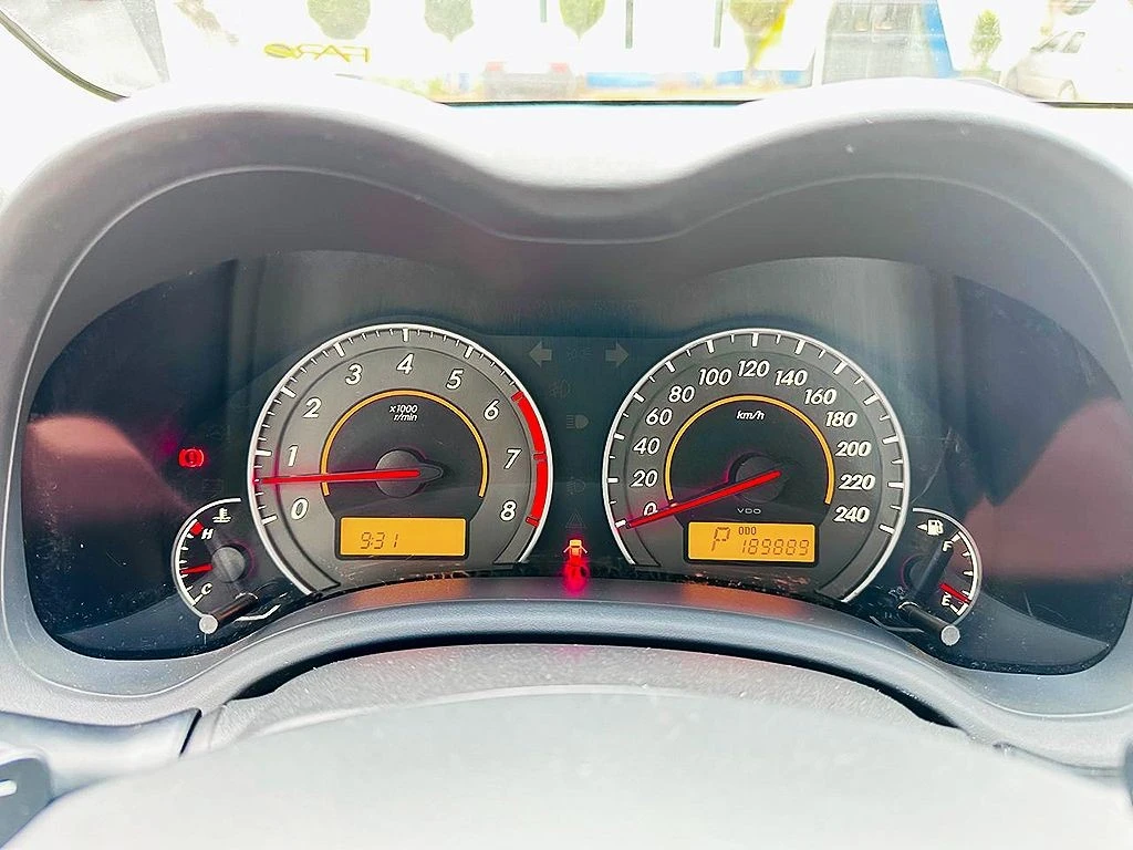 TOYOTA COROLLA