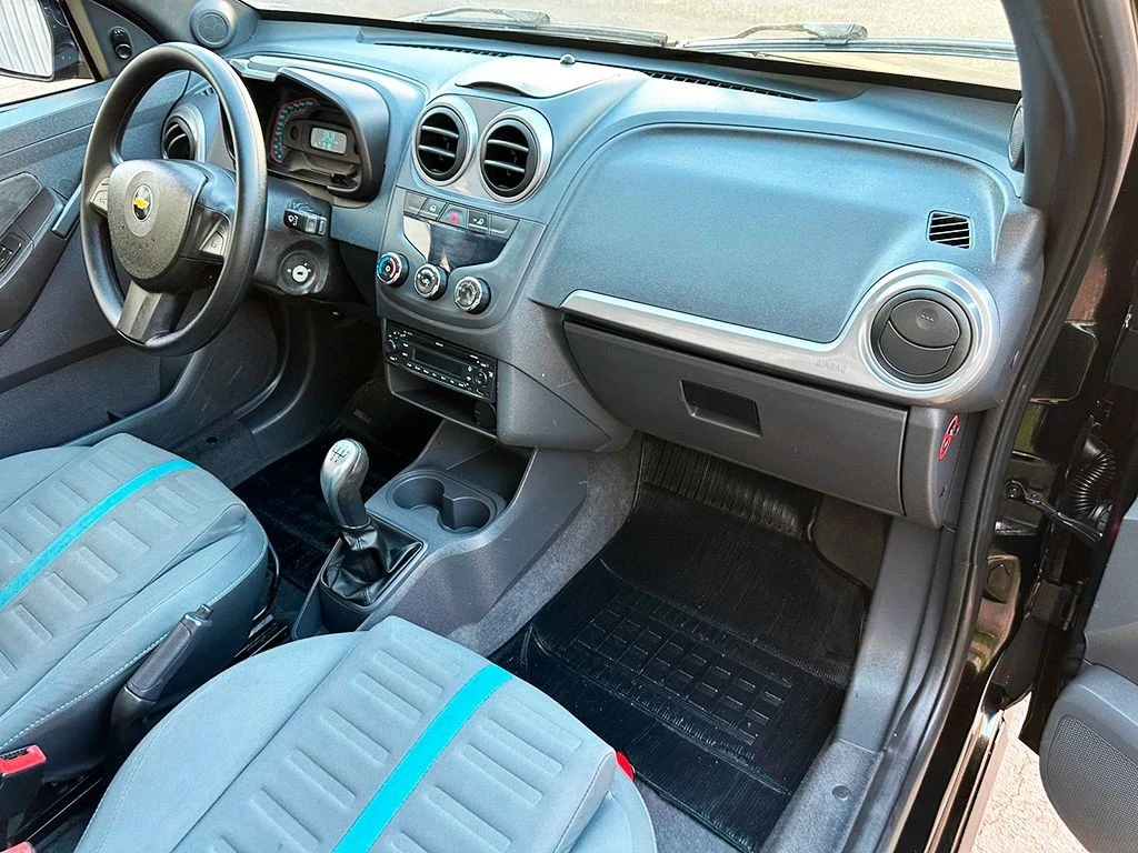 CHEVROLET MONTANA