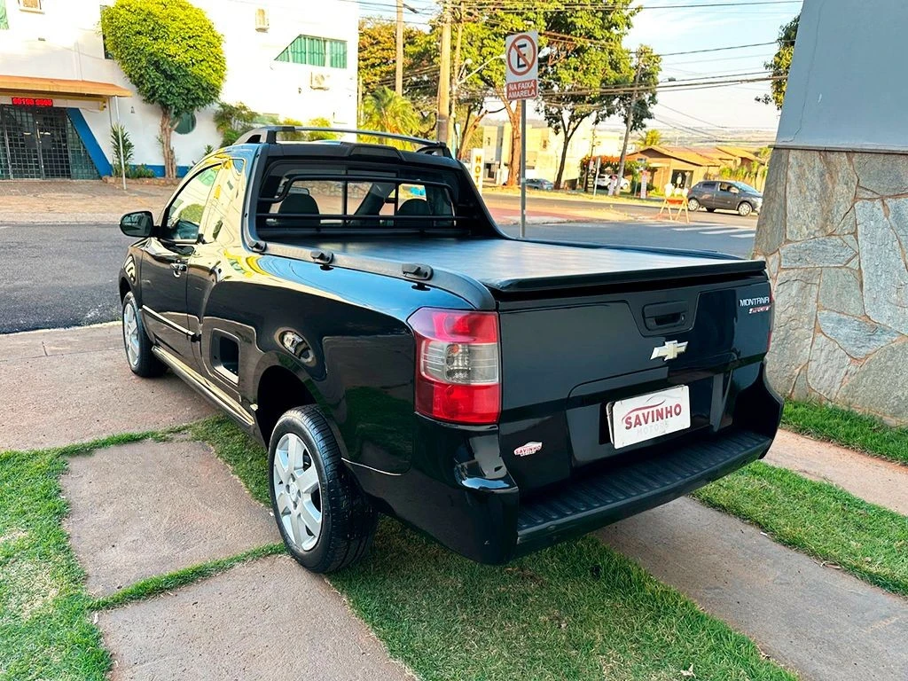 CHEVROLET MONTANA