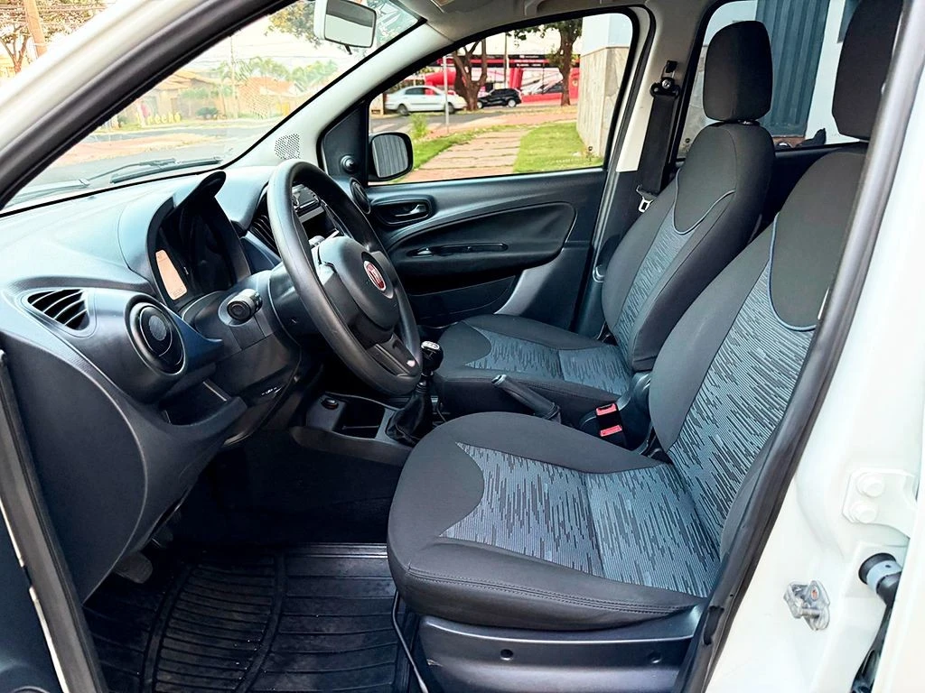 FIAT UNO