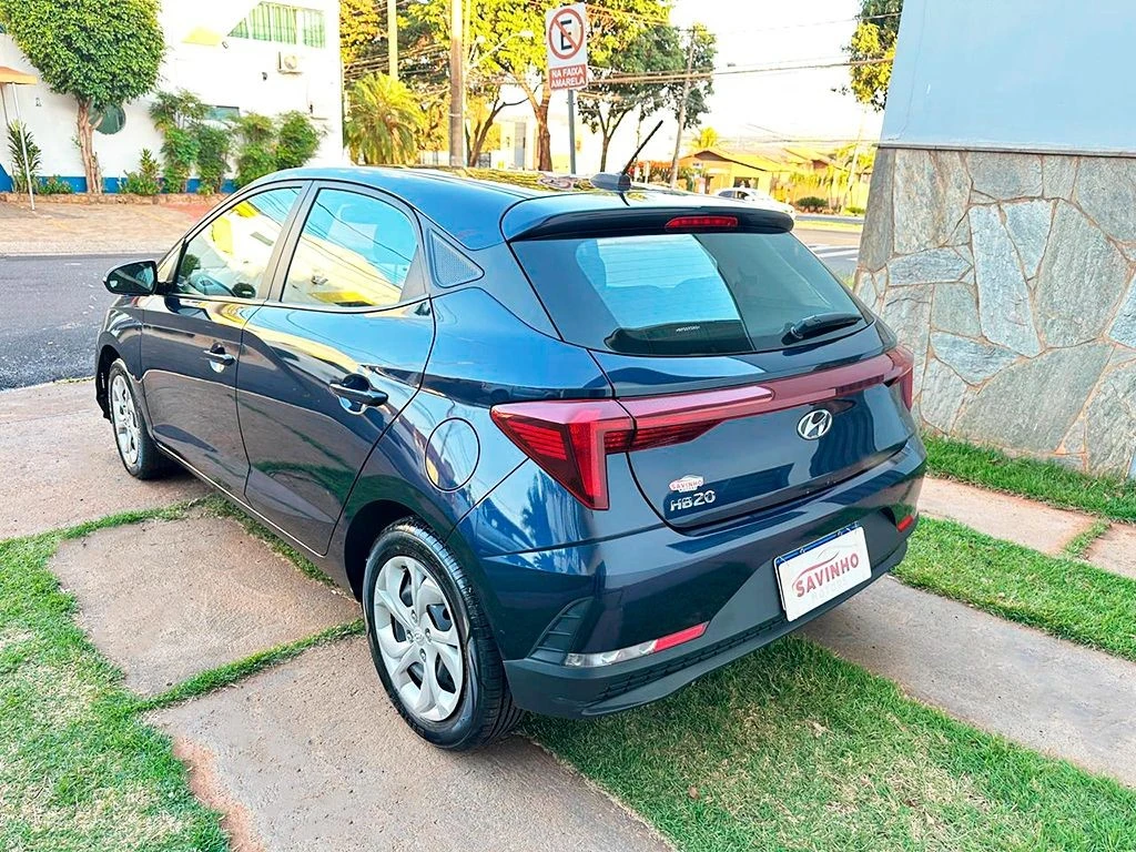HYUNDAI HB20