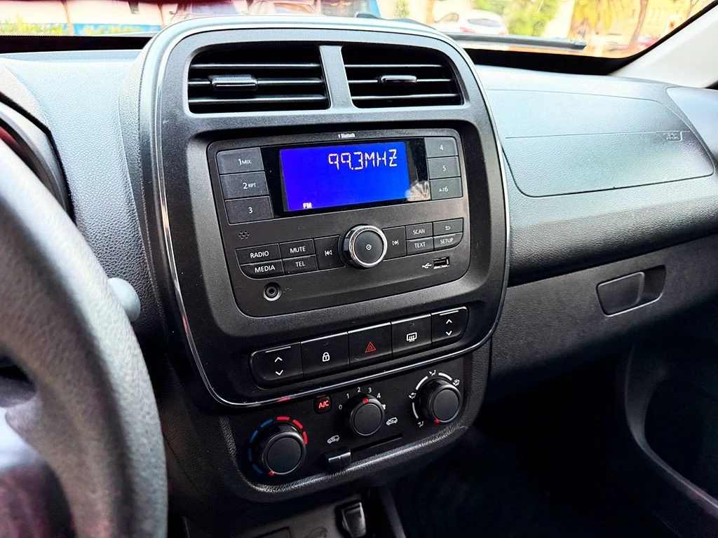 RENAULT KWID