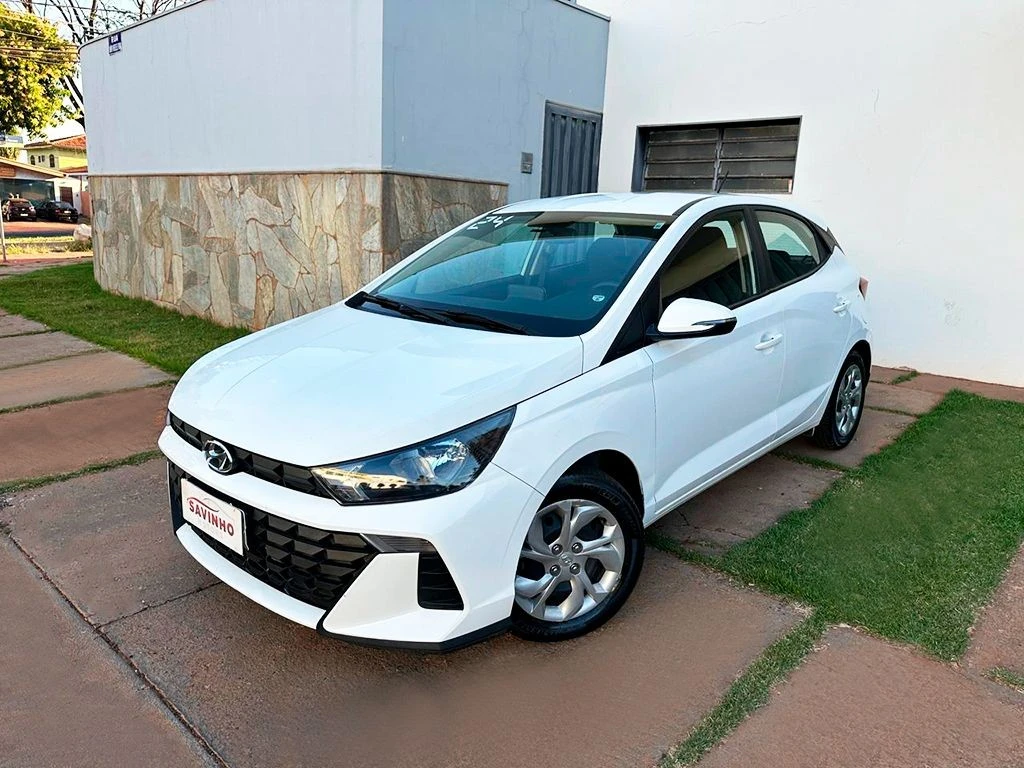 HYUNDAI HB20