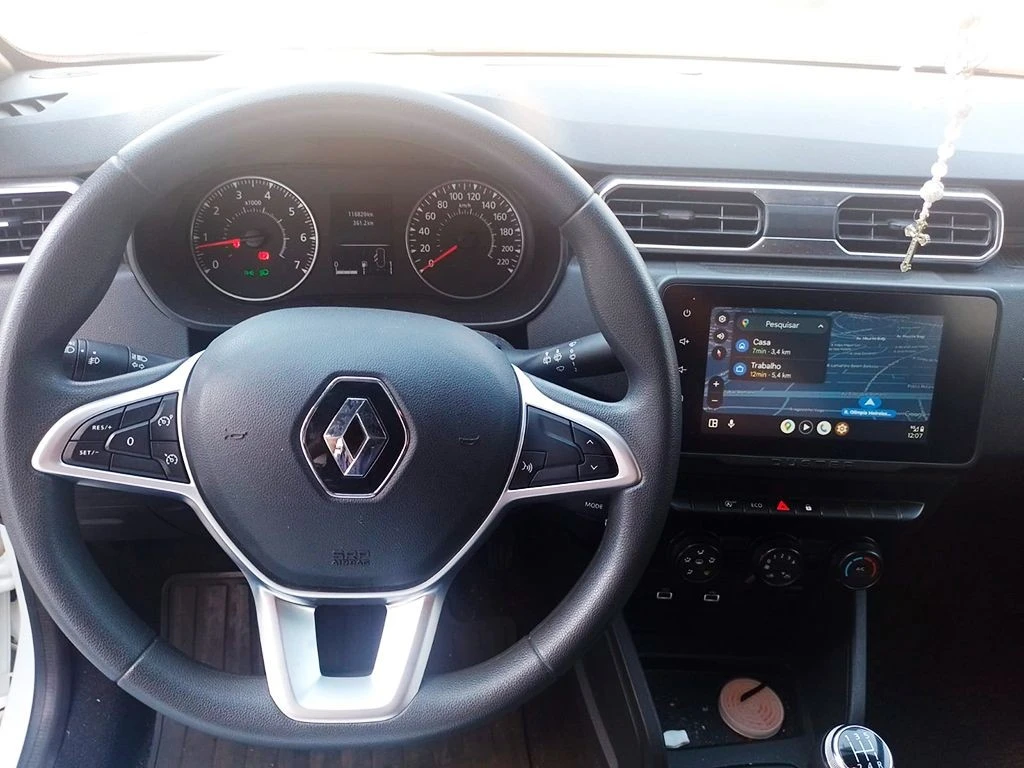RENAULT DUSTER