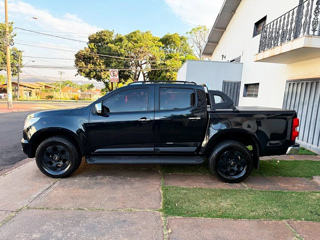 CHEVROLET S10