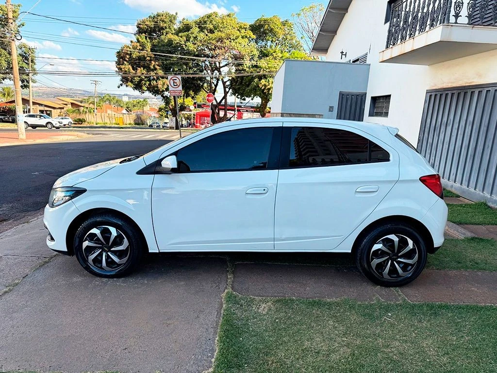 CHEVROLET ONIX