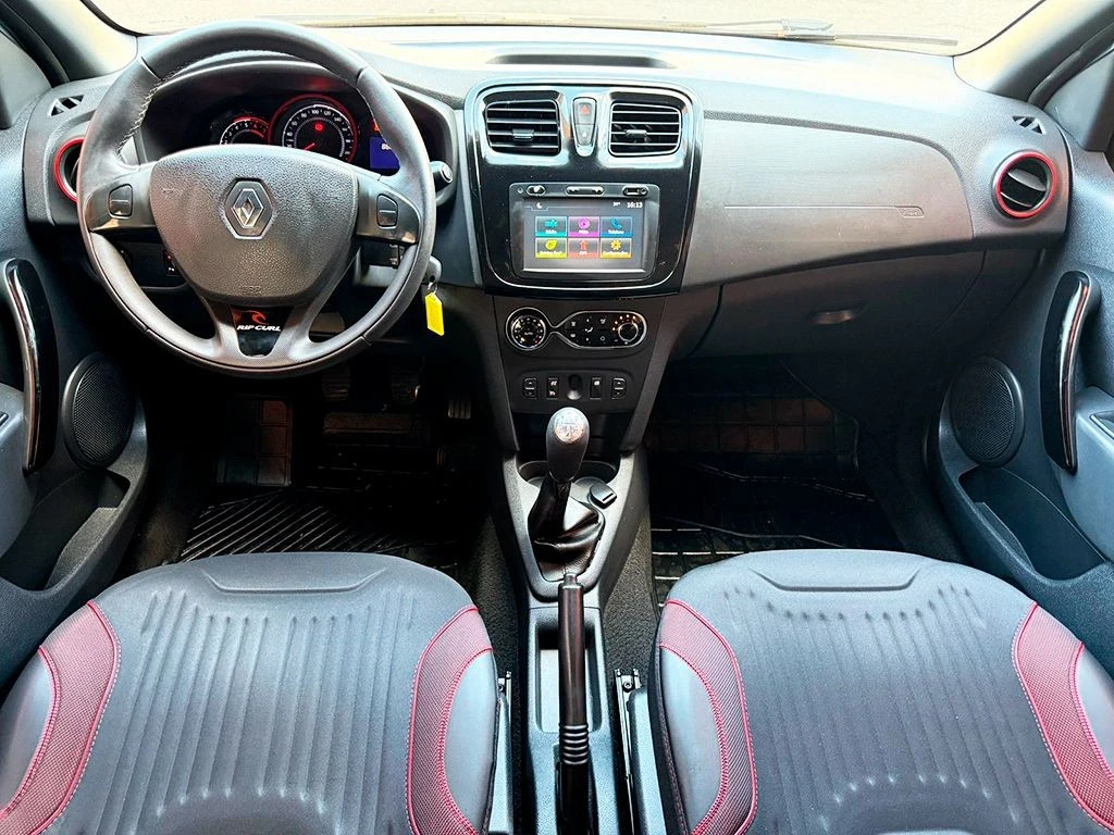 RENAULT SANDERO