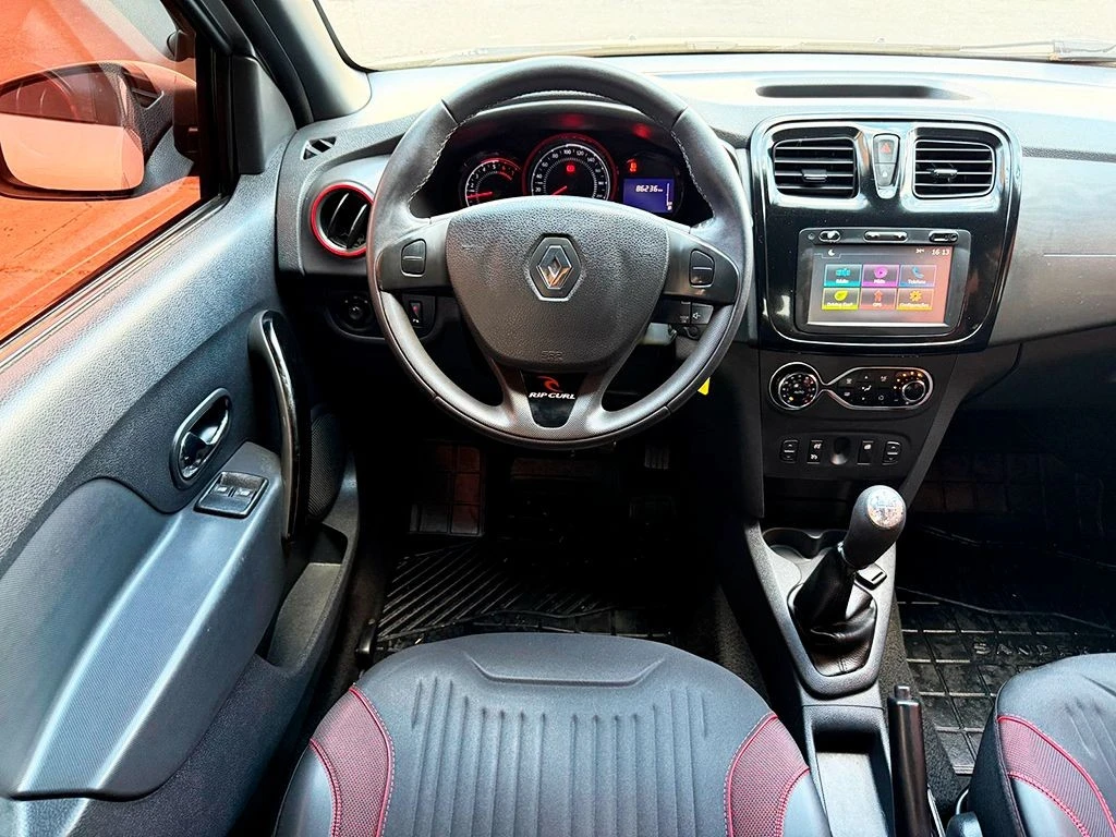 RENAULT SANDERO