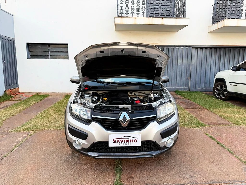 RENAULT SANDERO