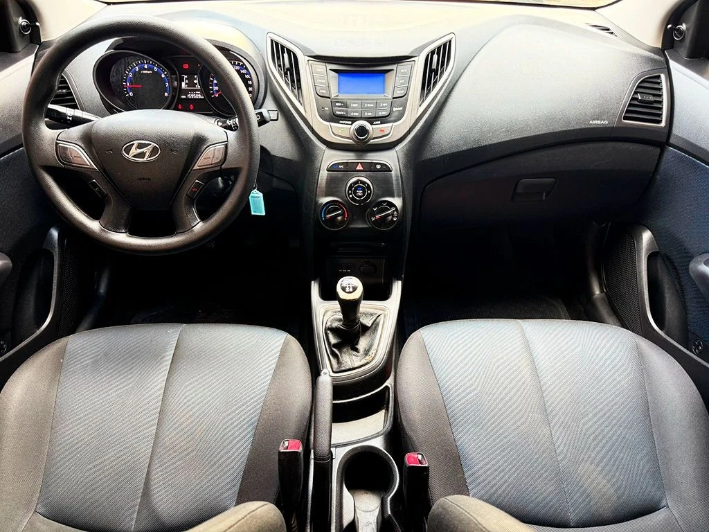 HYUNDAI HB20