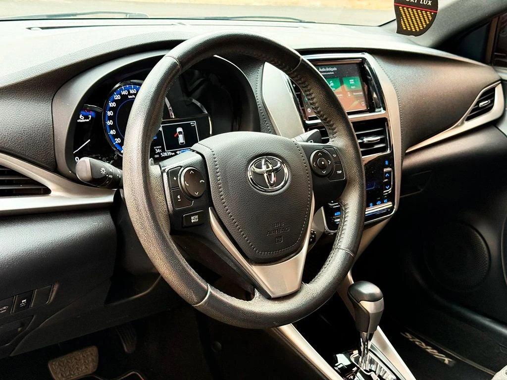 TOYOTA YARIS