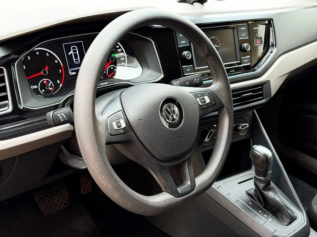 VOLKSWAGEN VIRTUS