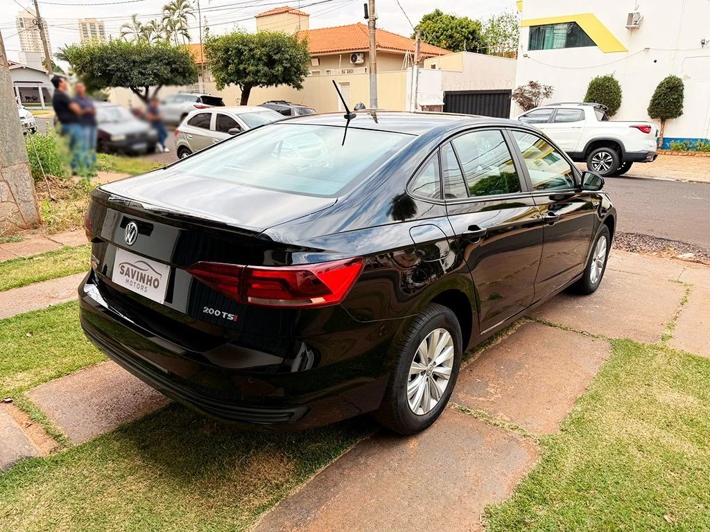 VOLKSWAGEN VIRTUS