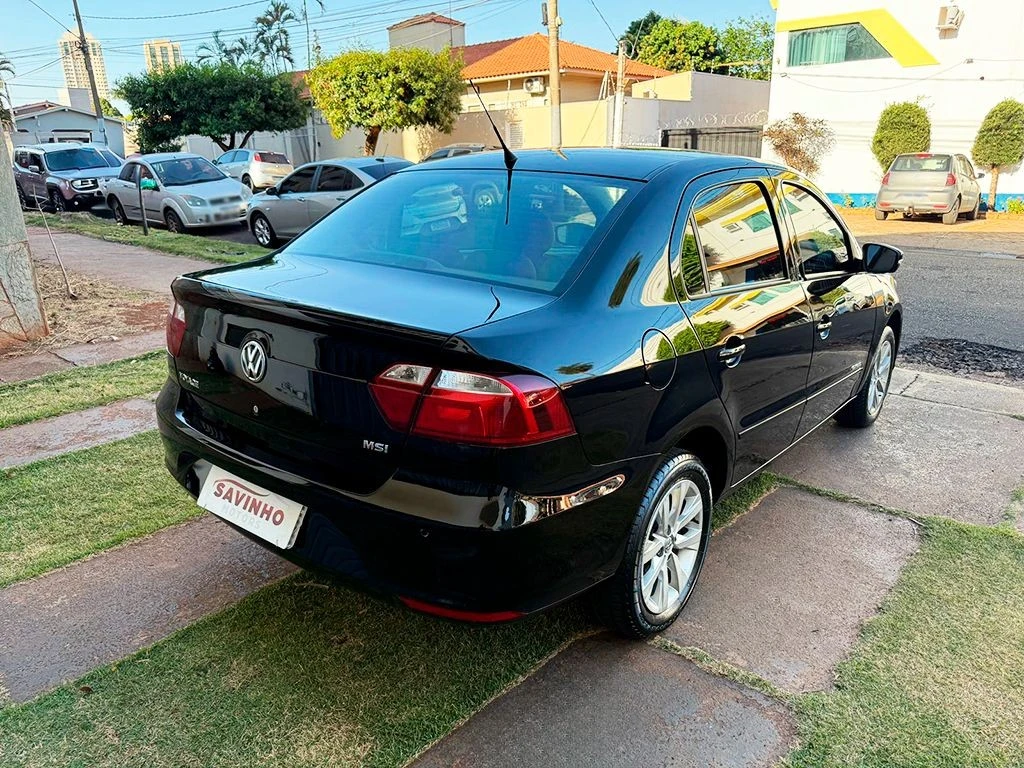 VOLKSWAGEN VOYAGE
