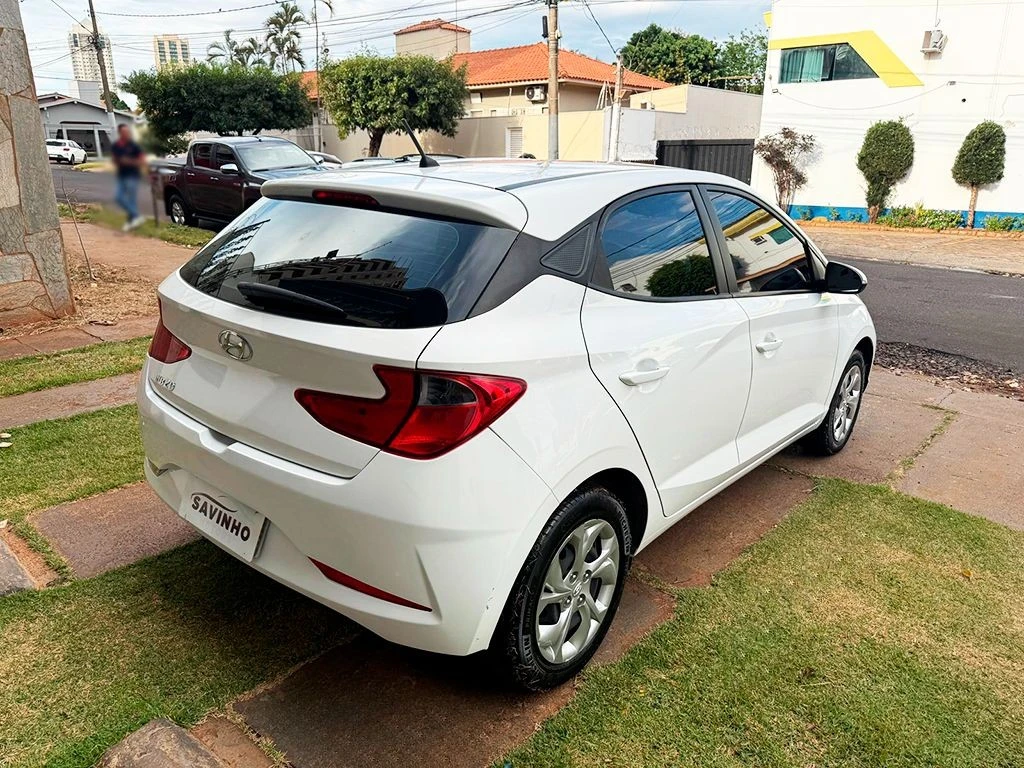 HYUNDAI HB20
