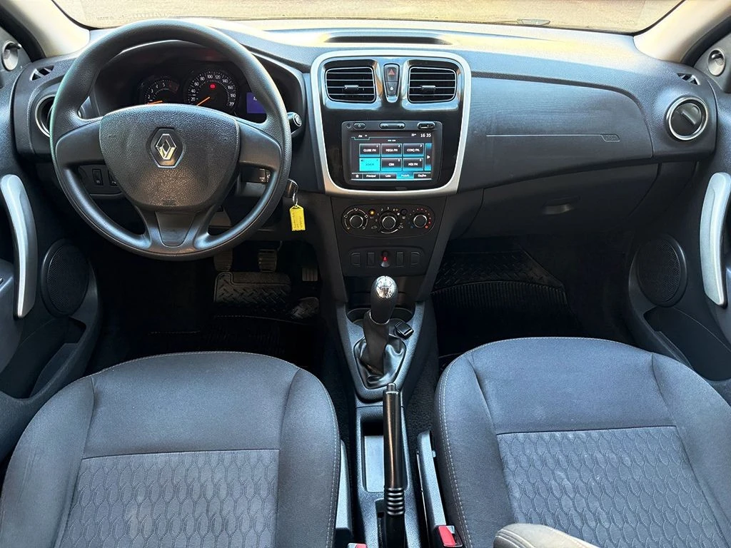 RENAULT SANDERO