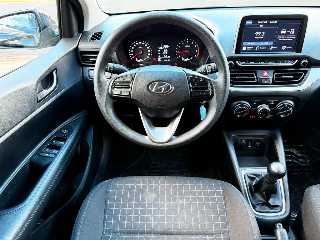 HYUNDAI HB20