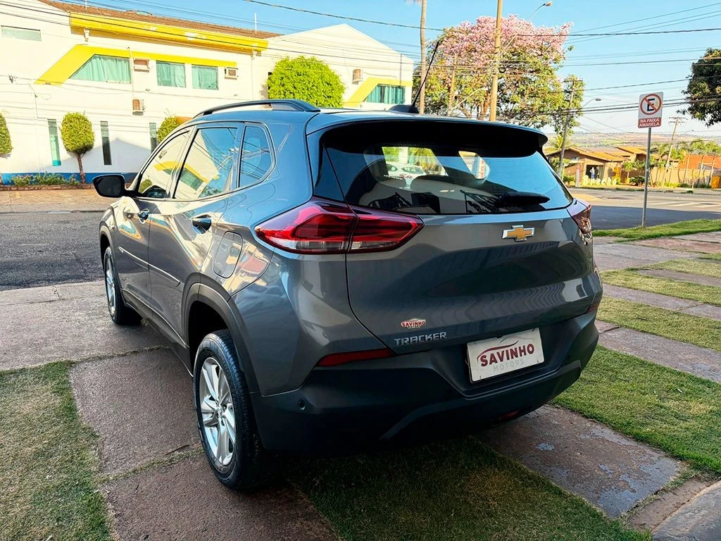 CHEVROLET TRACKER
