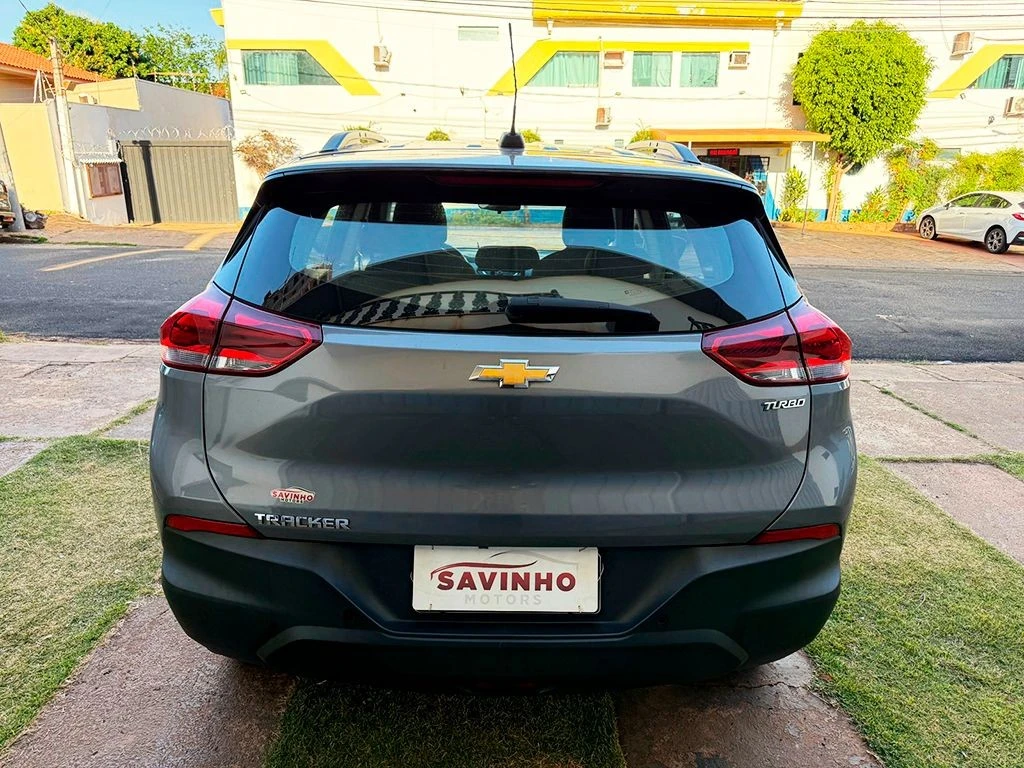 CHEVROLET TRACKER