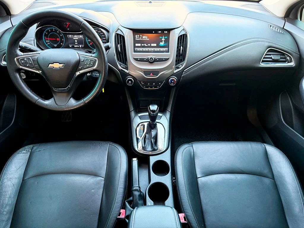 CHEVROLET CRUZE