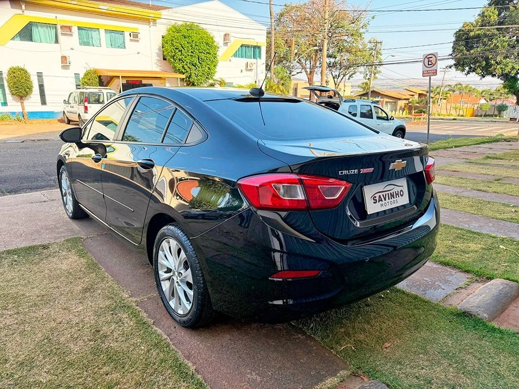 CHEVROLET CRUZE