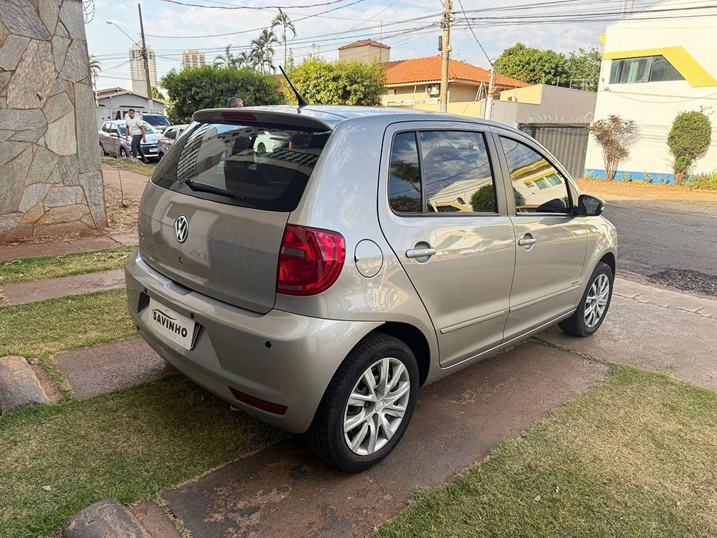 VOLKSWAGEN FOX