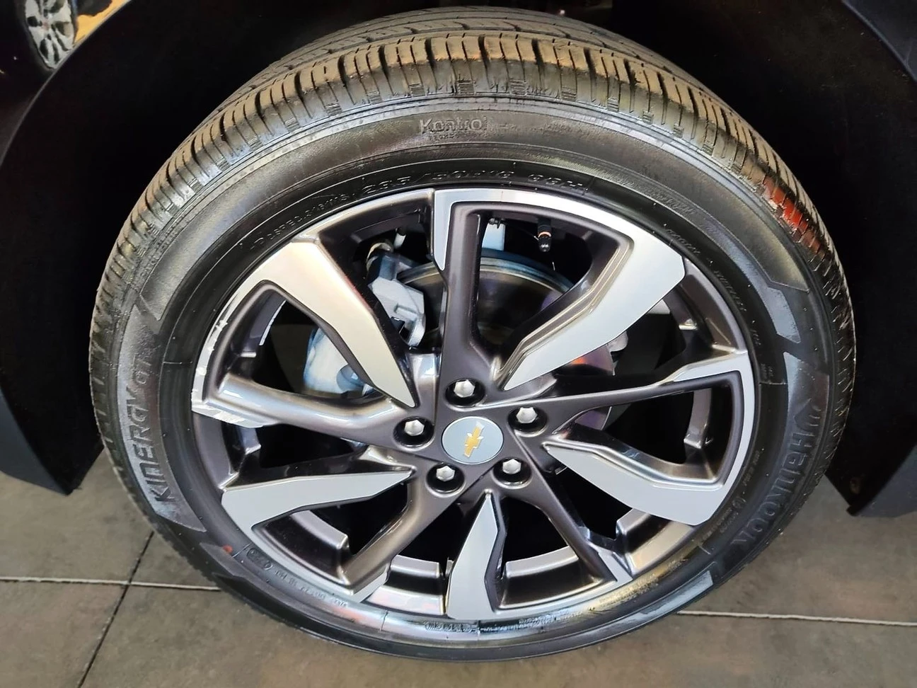 CHEVROLET EQUINOX