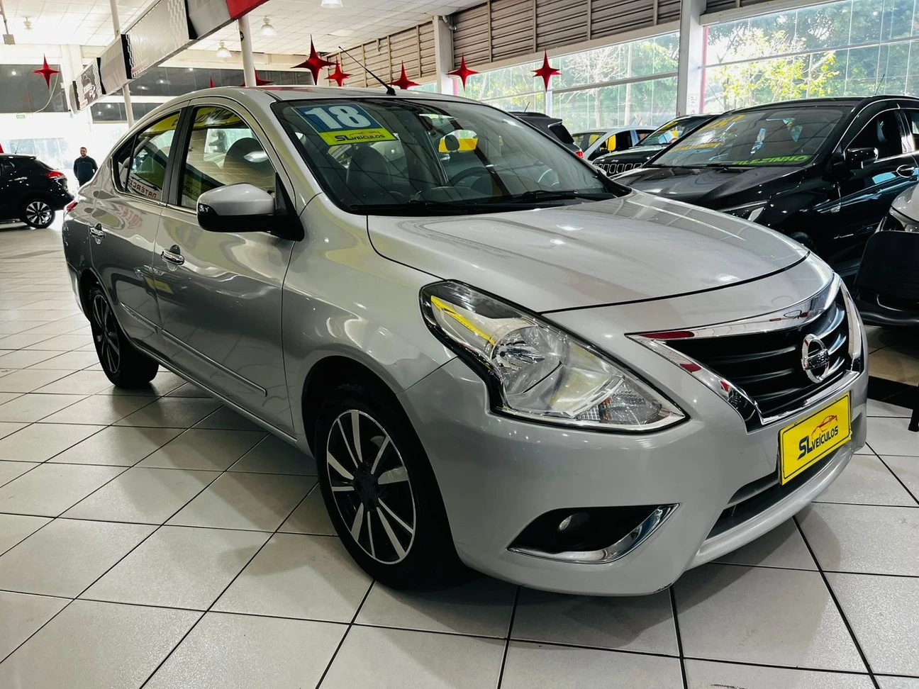 NISSAN VERSA