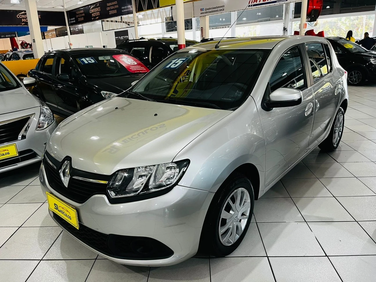 RENAULT SANDERO