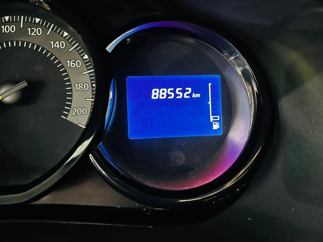 RENAULT SANDERO
