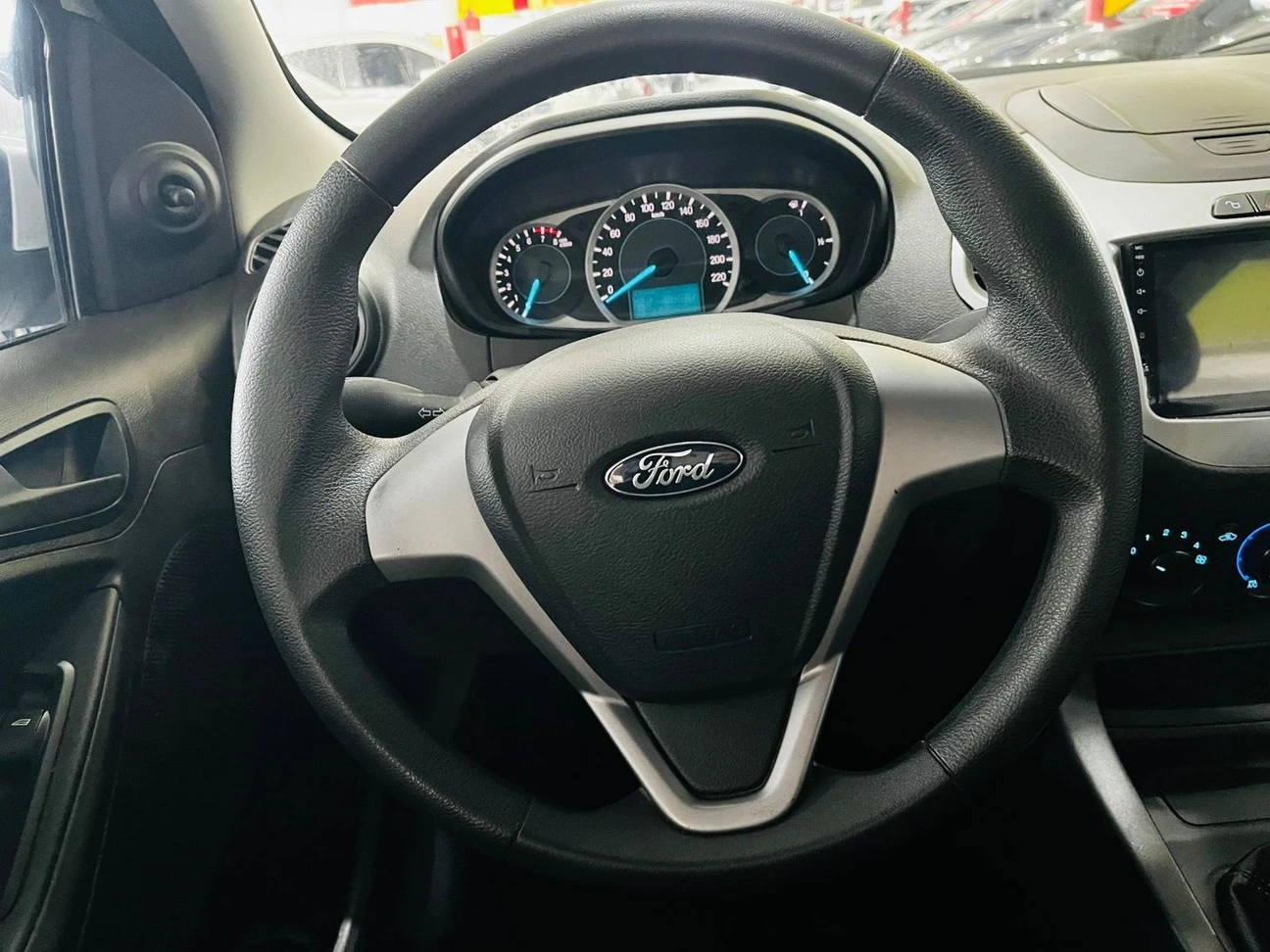 FORD KA