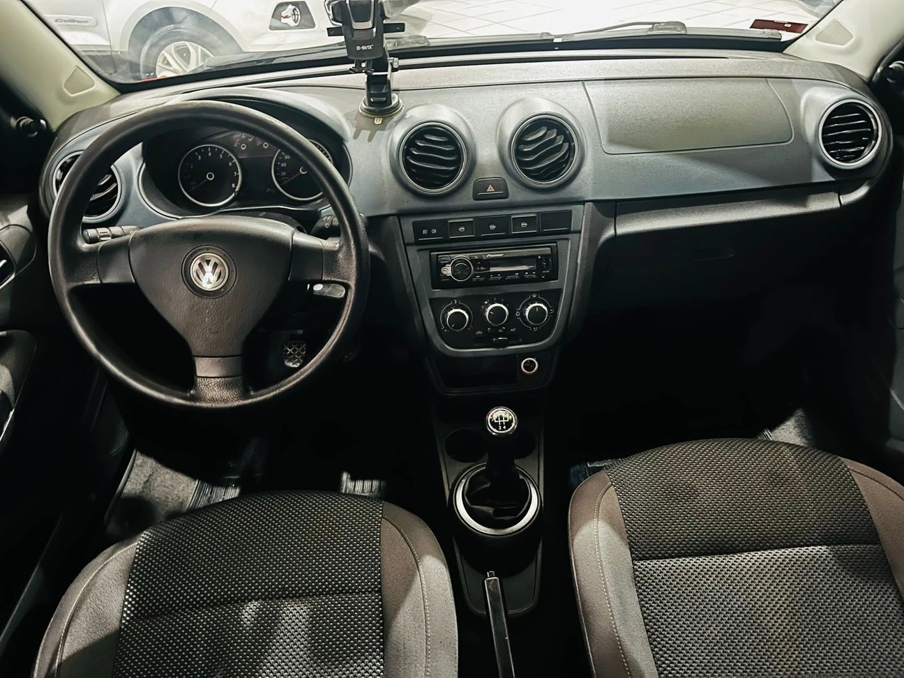 VOLKSWAGEN GOL