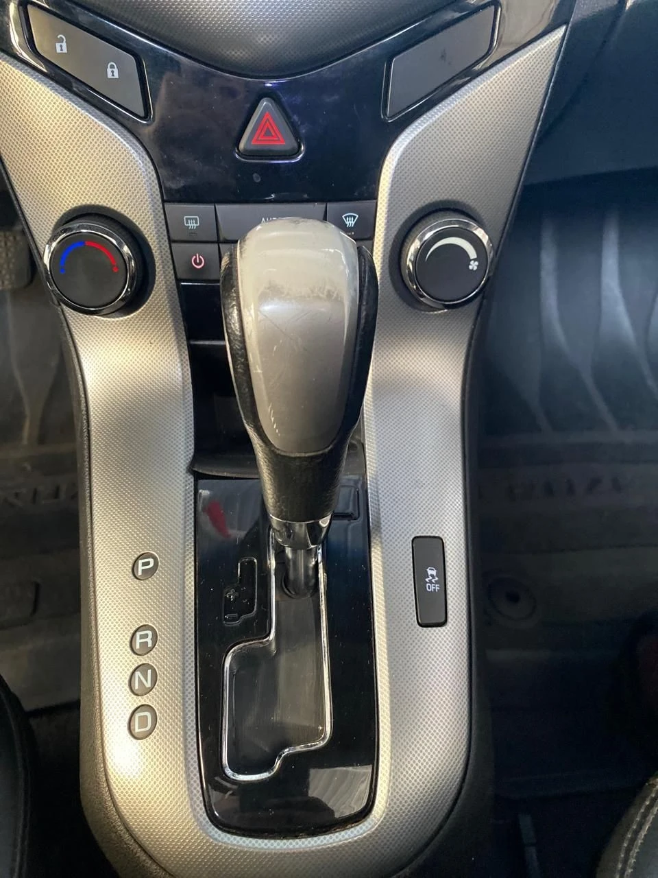 CHEVROLET CRUZE