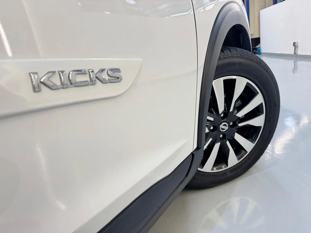 NISSAN KICKS