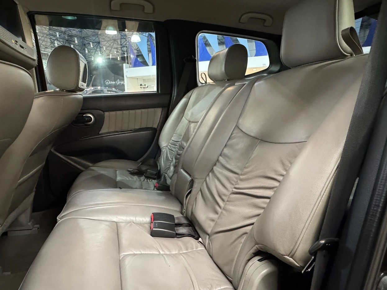 NISSAN GRAND LIVINA
