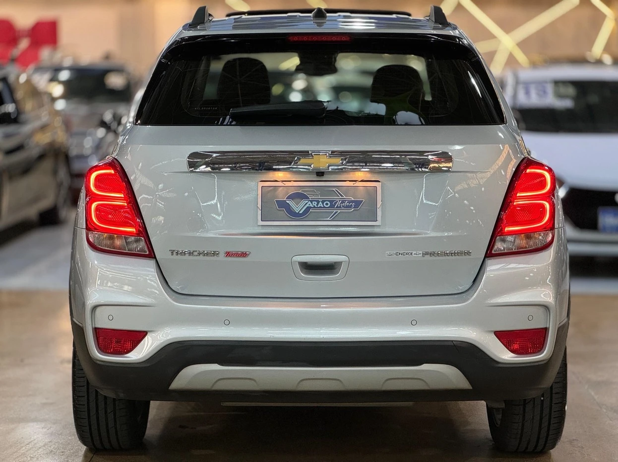CHEVROLET TRACKER