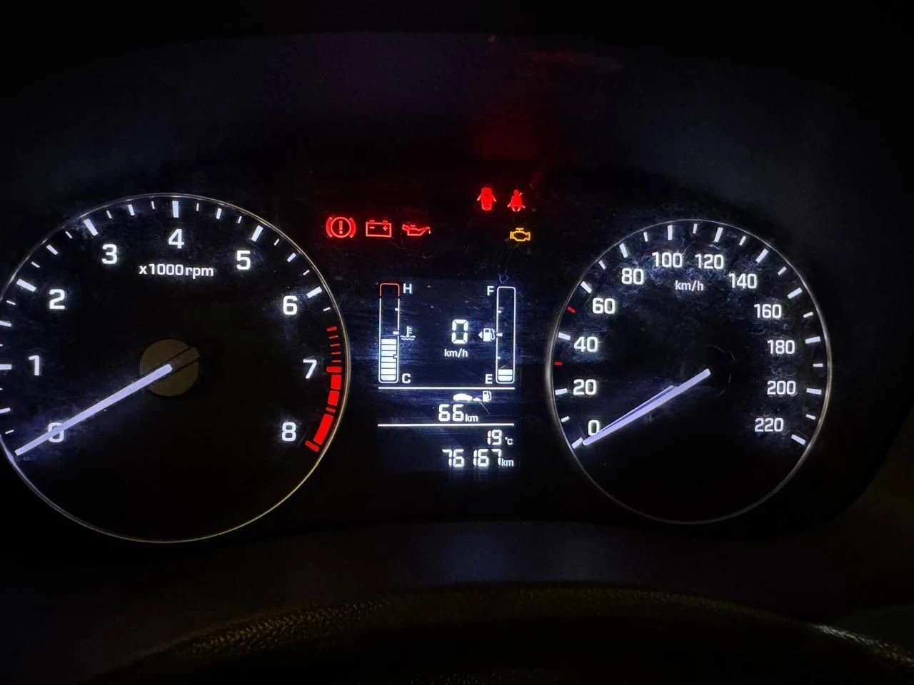 HYUNDAI CRETA