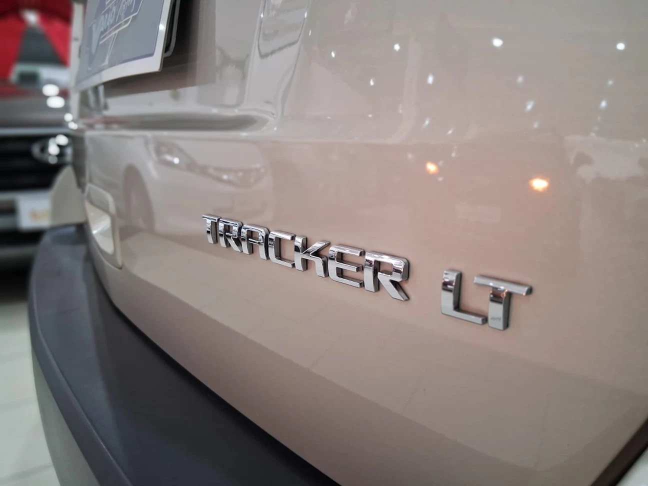 CHEVROLET TRACKER