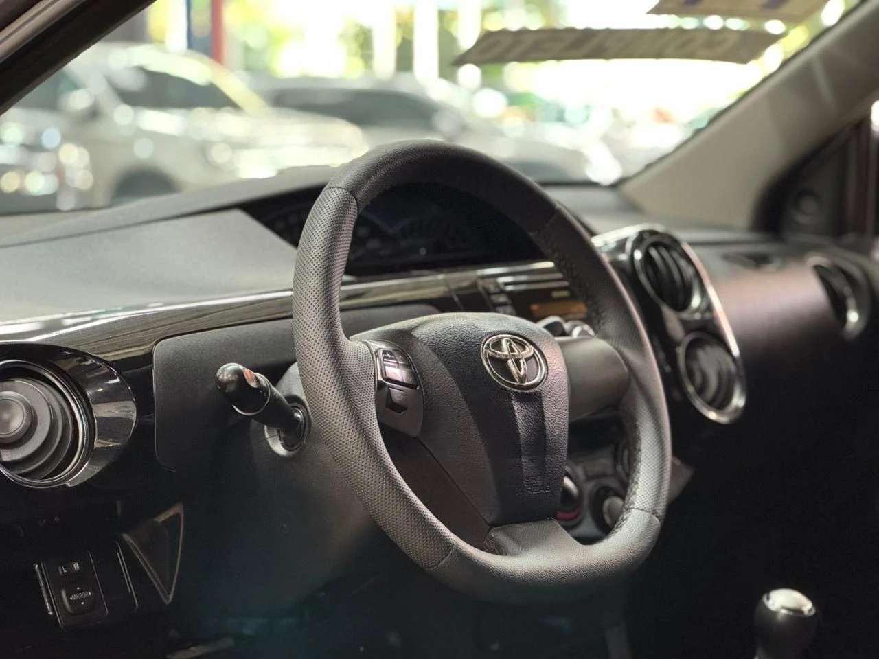 TOYOTA ETIOS